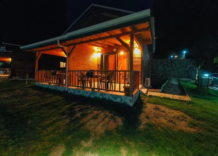 Koruwoodenhouse Alanya * غازي باشا