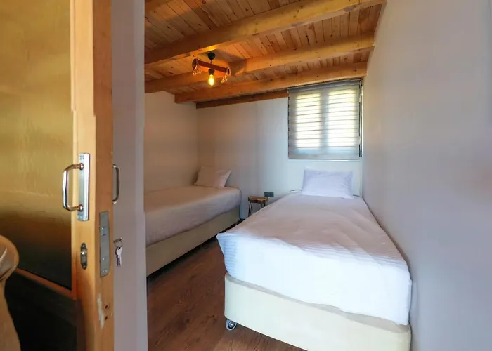 فيلة Koruwoodenhouse Alanya *