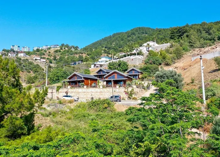 فيلة Koruwoodenhouse Alanya غازي باشا