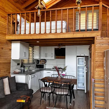 Koruwoodenhouse Alanya *