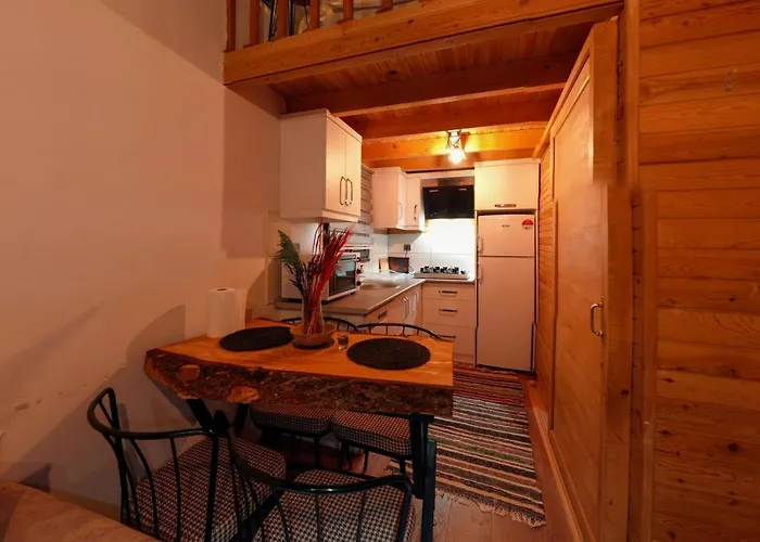 Koruwoodenhouse Alanya